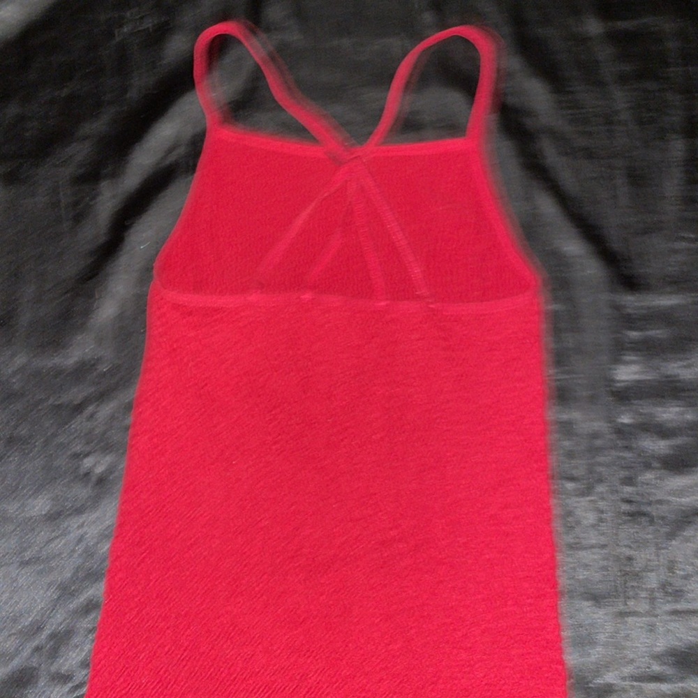 ~ ℛℯ𝒹 𝓉ℴ𝓅 ~ - Picture 2 of 2